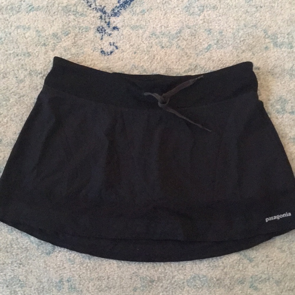 Patagonia Black Athletic Skort Medium